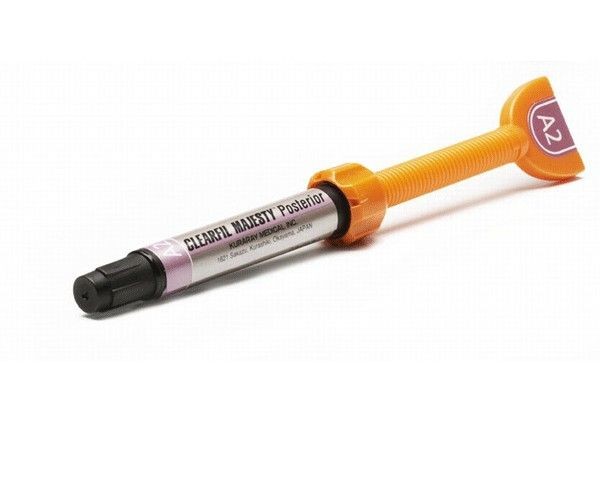 CLEARFIL MAJESTY POSTERIOR JERINGA 4.9 g