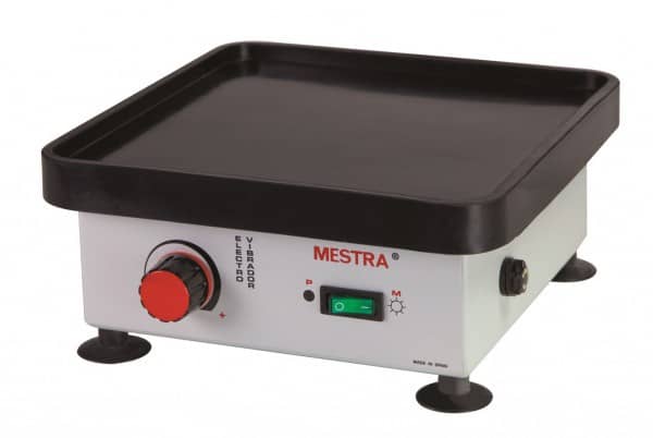 ELECTRO VIBRADOR CUADRADO 220x220mm.