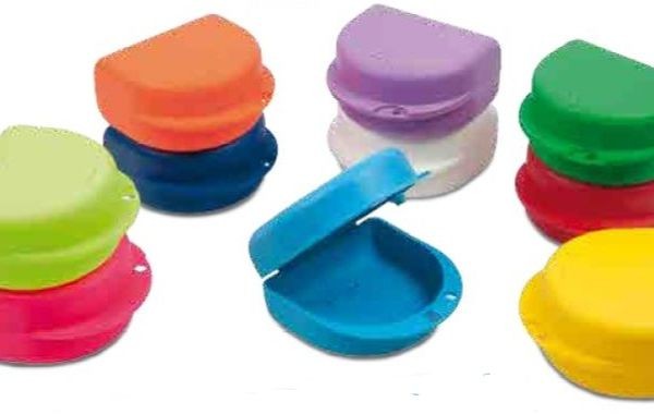 CAJA LARIDENT p/ortodoncia grande blanca 25 ud